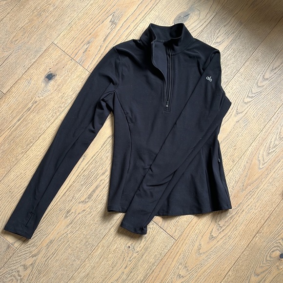 Alo yoga 1/2 zip rapid pullover size small - Picture 5 of 5